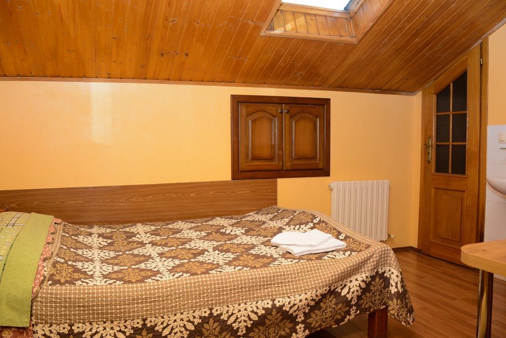 Bazar Motel Chisináu Exterior foto